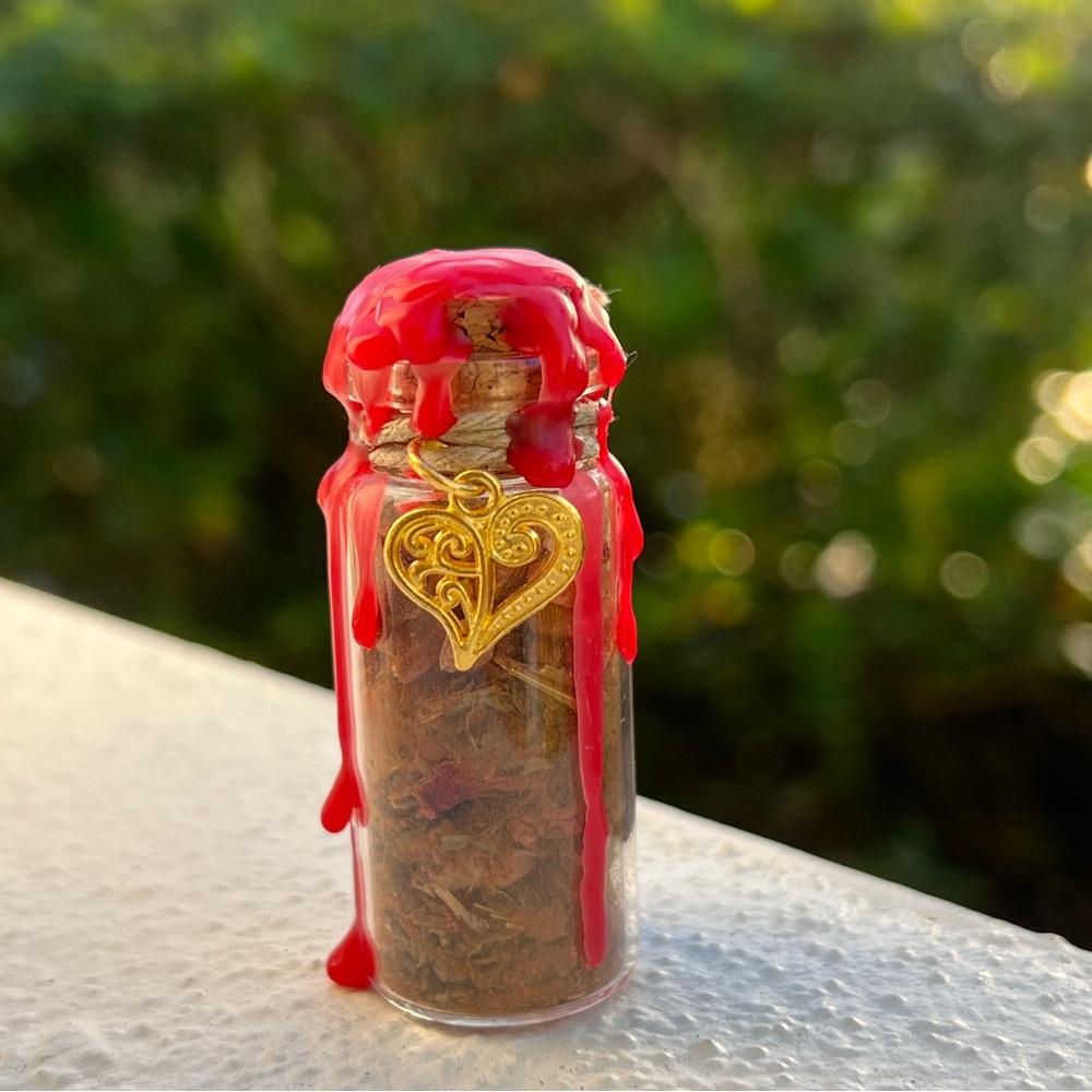 Manifestation Jar ❤️ for love and romance
